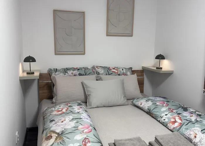 Apartman Leona